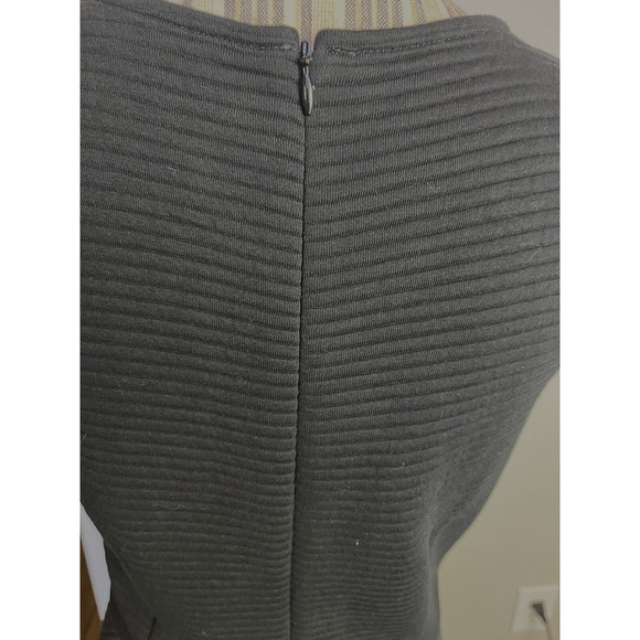 Boden SZ 8 Regular Fit & Flare ribbed Dress Black Classic neutral - Picture 6 of 8